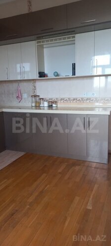 Satılır 15 otaqlı həyət evi/bağ evi 700 m², Qara Qarayev m., photo 3 from 32