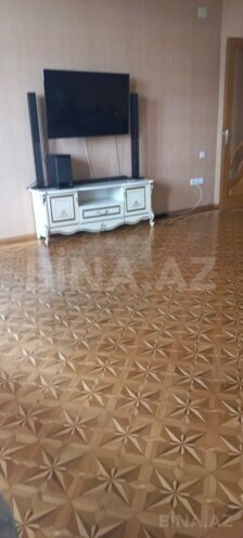 Satılır 15 otaqlı həyət evi/bağ evi 700 m², Qara Qarayev m., photo 30 from 32