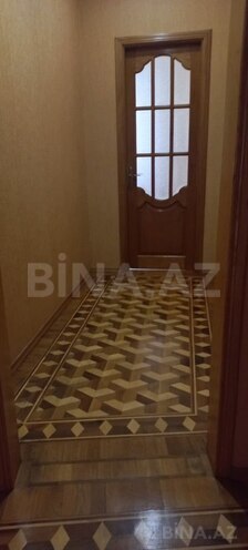 Satılır 15 otaqlı həyət evi/bağ evi 700 m², Qara Qarayev m., photo 18 from 32