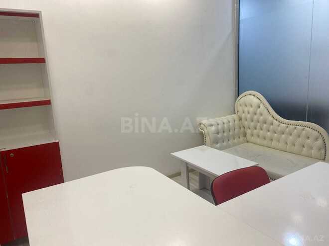 Сдаётся 1-комн. офис 17 м², м. Сахил, photo 4 from 6