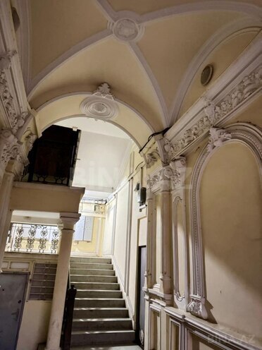 Продаётся 4-комн. вторичка 125 м², м. Ичеришехер, photo 4 from 21