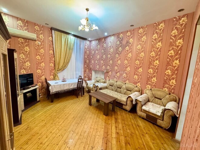 Продаётся 4-комн. вторичка 125 м², м. Ичеришехер, photo 12 from 21