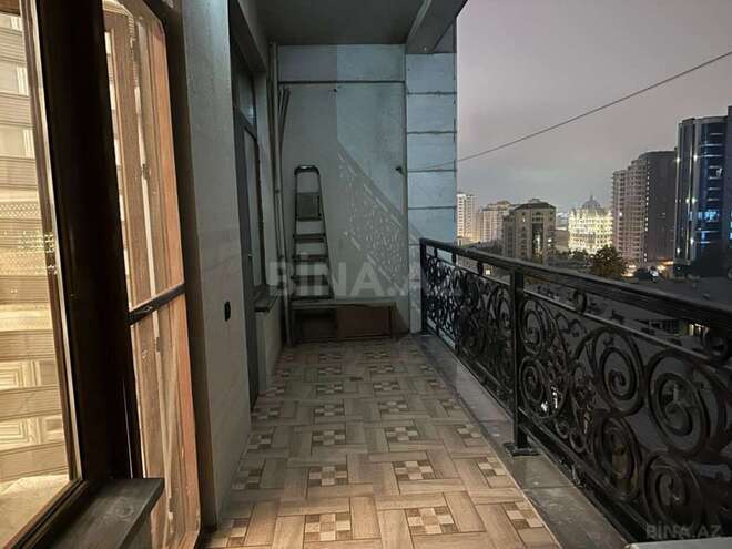 İcarəyə verilir 2 otaqlı yeni tikili 110 m², 28 May m., photo 15 from 27