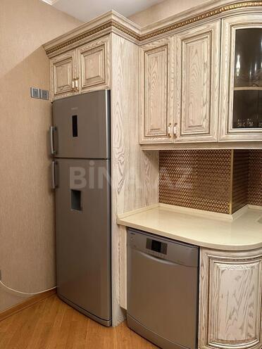 İcarəyə verilir 2 otaqlı yeni tikili 110 m², 28 May m., photo 22 from 27