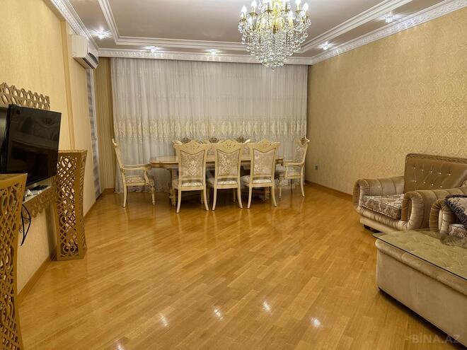 İcarəyə verilir 2 otaqlı yeni tikili 110 m², 28 May m., photo 23 from 27