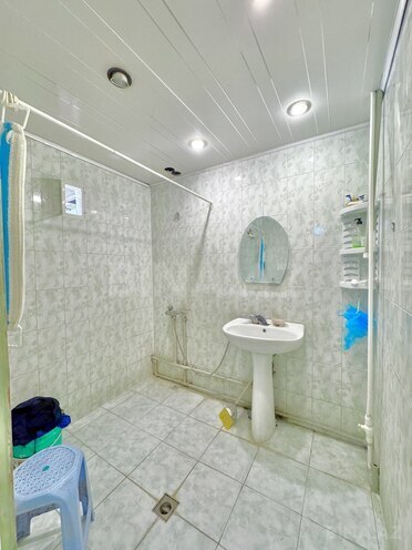 Satılır 3 otaqlı köhnə tikili 115 m², Qara Qarayev m., photo 16 from 20