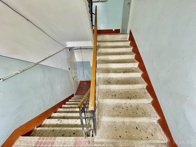 Satılır 3 otaqlı köhnə tikili 115 m², Qara Qarayev m., photo 19 from 20