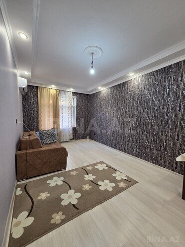 Satılır 2 otaqlı köhnə tikili 62 m², Massiv A q., photo 4 from 12