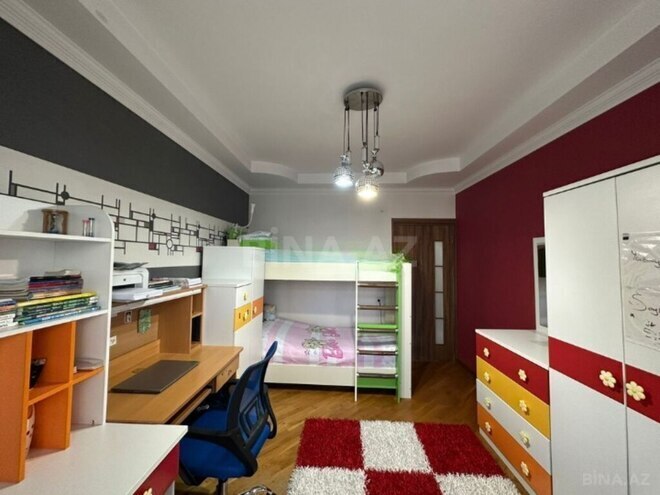 Продаётся 4-комн. вторичка 110 м², м. Насими, photo 10 from 16