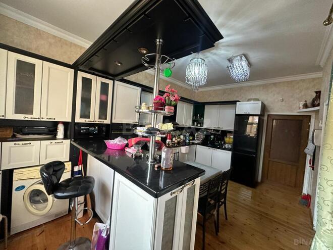 Satılır 8 otaqlı həyət evi/bağ evi 600 m², Novxanı q., photo 27 from 32