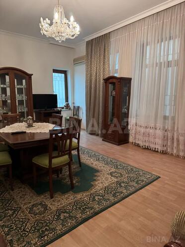 Satılır 3 otaqlı həyət evi/bağ evi 140 m², İçəri Şəhər m., photo 3 from 15