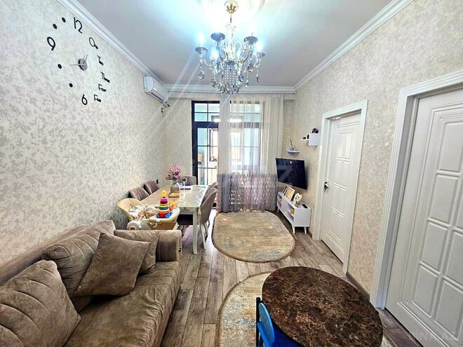Продаётся 3-комн. новостройка 67 м², м. Нефтчиляр, photo 1 from 22