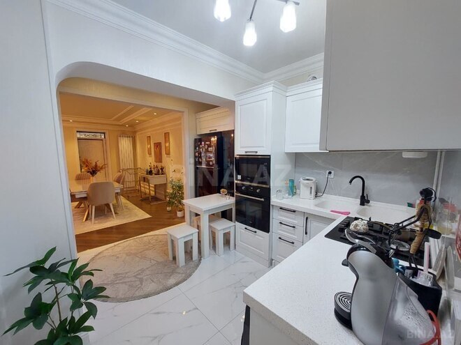 Продаётся 3-комн. вторичка 110 м², м. Мемар Аджеми, photo 23 from 32