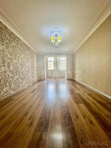 Продаётся 3-комн. вторичка 80 м², м. Элмляр Академиясы, photo 5 from 12