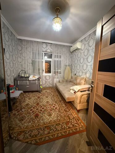 Продаётся 2-комн. вторичка 65 м², м. Ази Асланов, photo 5 from 13