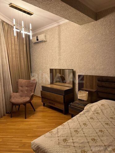 Сдаётся 4-комн. новостройка 180 м², м. Низами, photo 9 from 31