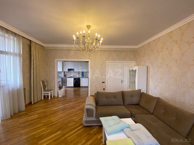 İcarəyə verilir 3 otaqlı yeni tikili 159 m², 28 May m., photo 9 from 30