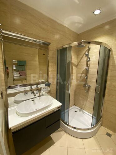 İcarəyə verilir 3 otaqlı yeni tikili 159 m², 28 May m., photo 15 from 30