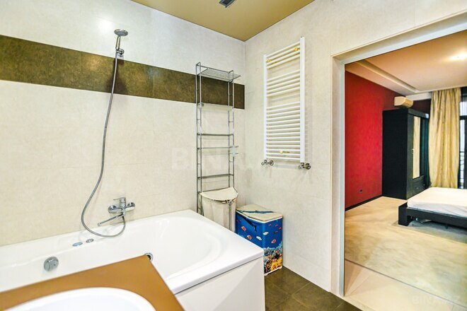 İcarəyə verilir 3 otaqlı yeni tikili 175 m², 28 May m., photo 16 from 25