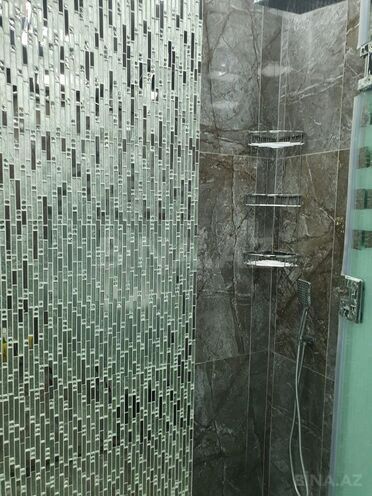 Сдаётся 2-комн. новостройка 65 м², м. 8 ноября, photo 9 from 11