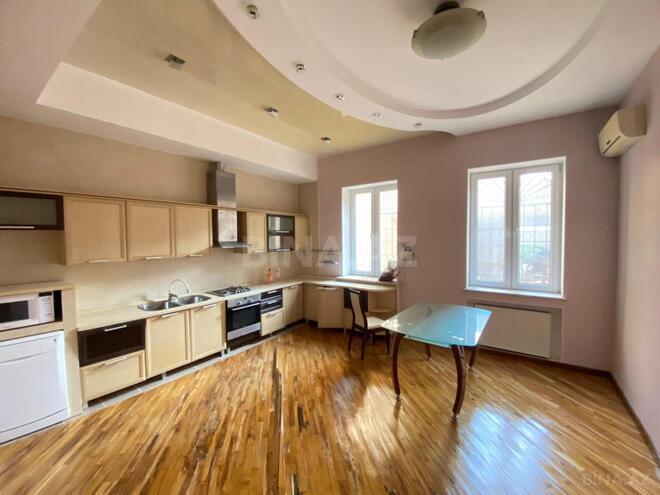 Satılır 7 otaqlı həyət evi/bağ evi 400 m², Badamdar q., photo 15 from 22