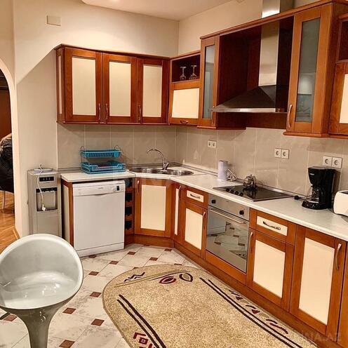 Satılır 3 otaqlı yeni tikili 168 m², 28 May m., photo 11 from 20