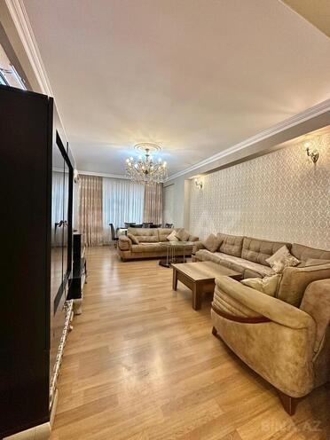 Продаётся 3-комн. новостройка 110 м², м. Ахмедлы, photo 1 from 21