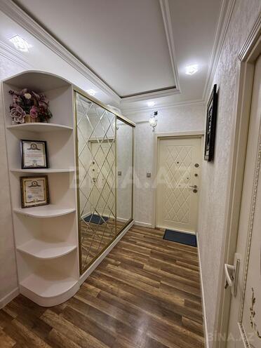 Продаётся 3-комн. вторичка 90 м², м. Ази Асланов, photo 5 from 16