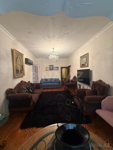 Продаётся 2-комн. вторичка 65 м², Наримановский  р., photo 1 from 12