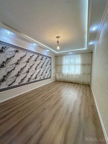 Продаётся 3-комн. вторичка 65 м², м. Ази Асланов, photo 3 from 17