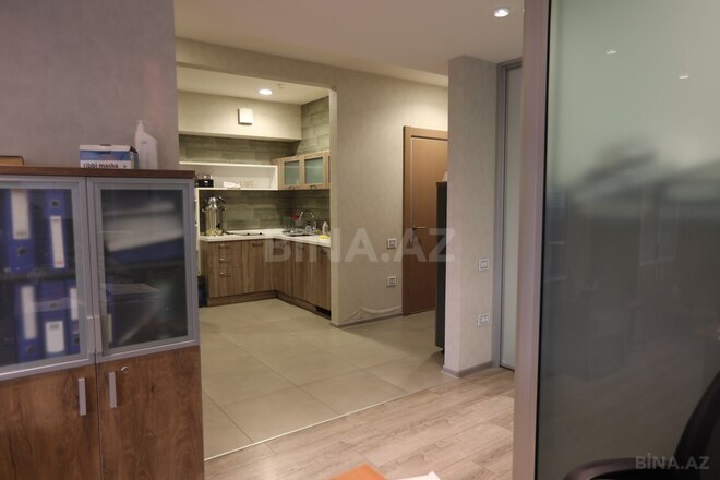 Сдаётся 11-комн. офис 490 м², м. Кероглу, photo 13 from 15