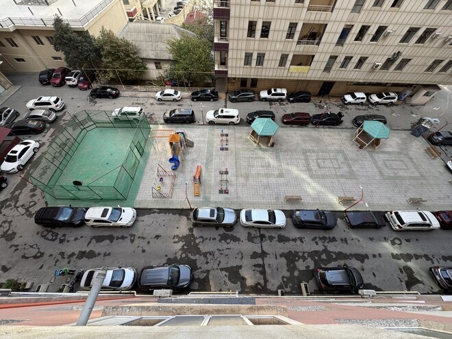 Сдаётся 3-комн. новостройка 145 м², Насиминский  р., photo 22 from 23