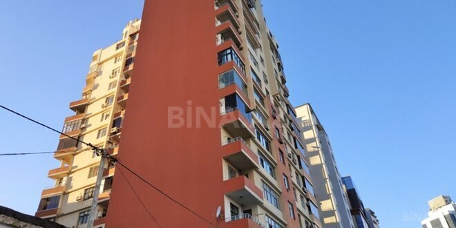 Сдаётся 3-комн. новостройка 110 м², м. Ичеришехер, photo 1 from 16
