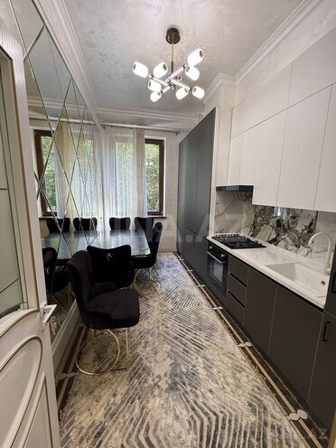 Сдаётся 3-комн. новостройка 120 м², м. Нариман Нариманов, photo 8 from 10