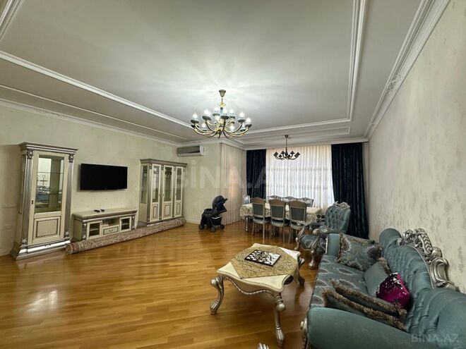 İcarəyə verilir 4 otaqlı yeni tikili 200 m², 28 May m., photo 1 from 14