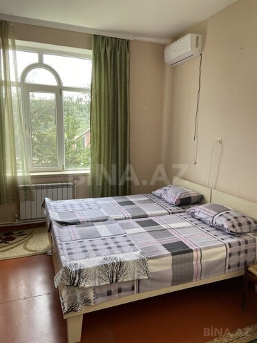 İcarəyə verilir 2 otaqlı həyət evi/bağ evi 90 m², photo 17 from 28