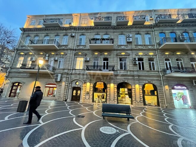 Продаётся 2-комн. вторичка 75 м², м. Сахил, photo 1 from 16