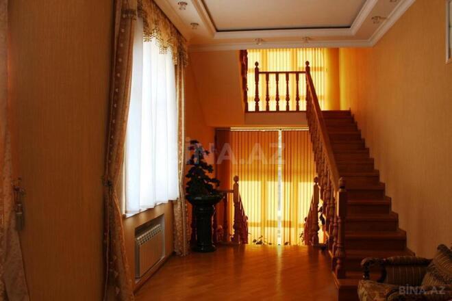 Satılır 7 otaqlı həyət evi/bağ evi 336 m², İnşaatçılar m., photo 15 from 32