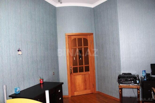 Satılır 7 otaqlı həyət evi/bağ evi 336 m², İnşaatçılar m., photo 24 from 32