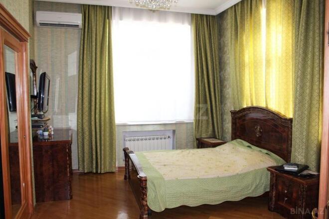 Satılır 7 otaqlı həyət evi/bağ evi 336 m², İnşaatçılar m., photo 7 from 32