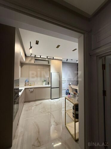 İcarəyə verilir 3 otaqlı yeni tikili 110 m², 8 Noyabr m., photo 10 from 13