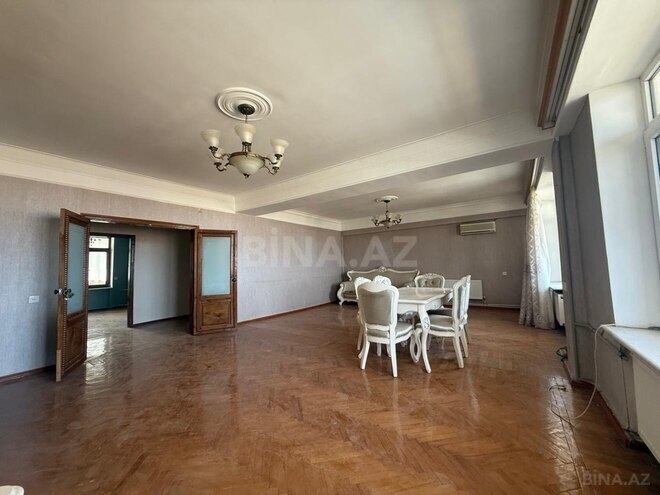 Satılır 5 otaqlı köhnə tikili 200 m², İçəri Şəhər m., photo 5 from 32