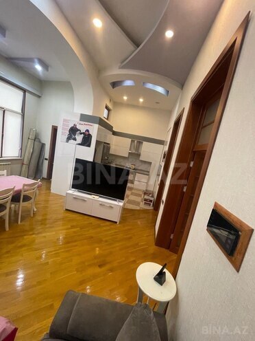 Продаётся 4-комн. вторичка 120 м², м. Сахил, photo 1 from 22