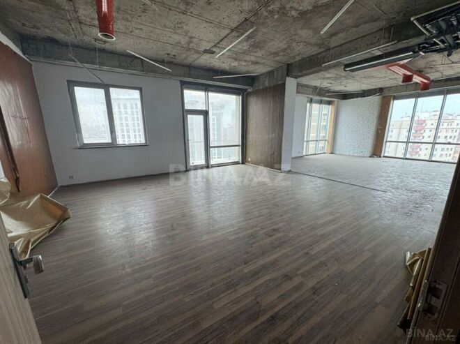 Продаётся 4-комн. новостройка 185 м², м. Ичеришехер, photo 4 from 9