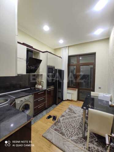 Сдаётся 3-комн. новостройка 130 м², м. Низами, photo 5 from 15