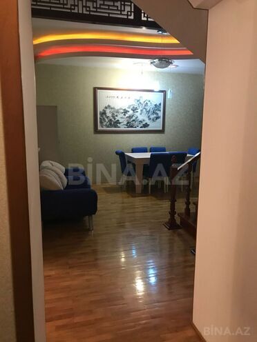 Сдаётся 4-комн. вторичка 200 м², м. Сахил, photo 24 from 32