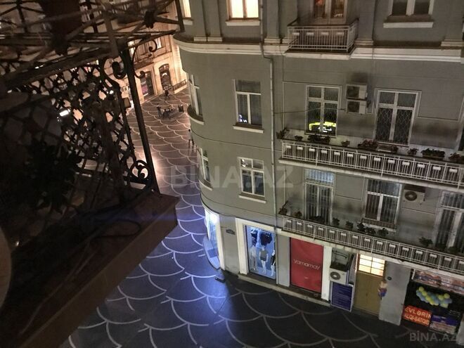 Сдаётся 4-комн. вторичка 200 м², м. Сахил, photo 31 from 32