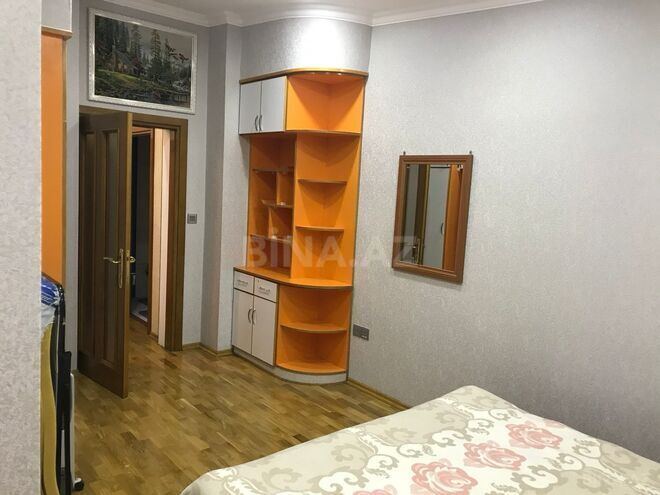 Сдаётся 4-комн. вторичка 200 м², м. Сахил, photo 19 from 32