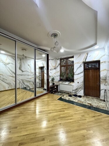 Продаётся 6-комн. дом/дача 350 м², м. Ахмедлы, photo 9 from 28