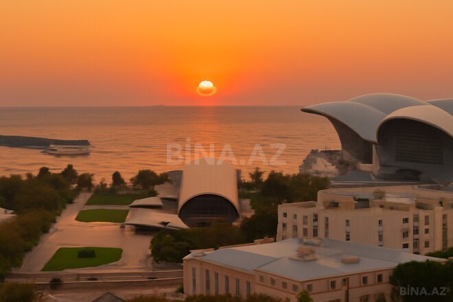 Продаётся 4-комн. вторичка 170 м², м. Ичеришехер, photo 4 from 32